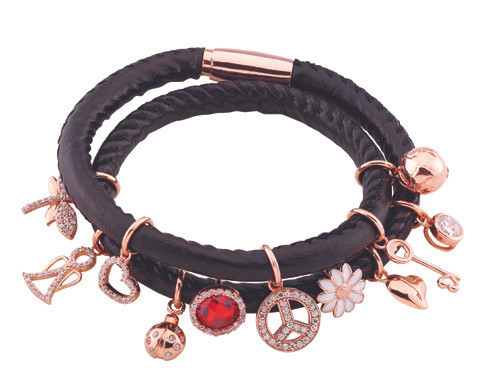 SEZGİN JEWELS Friendly Collectionda Charm bileklik modası