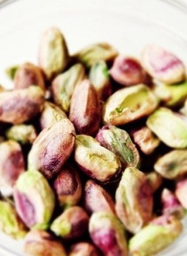 100 kaloriyi geçmeyen masum atıştırmaklıklar