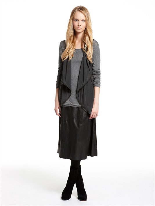 DKNY 2012 Sonbahar-Kış Özel Giyim Koleksiyonu