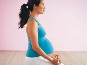 Rahat bir hamilelik için yoga yapın