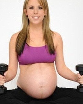 Rahat bir hamilelik için yoga yapın