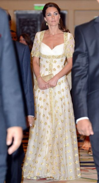Kate Middleton kıyafetleri