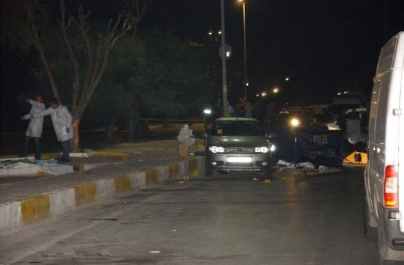 Küçükçekmecede pompalı dehşeti