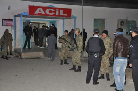 PKKdan 2 saldırı: 28 asker yaralı
