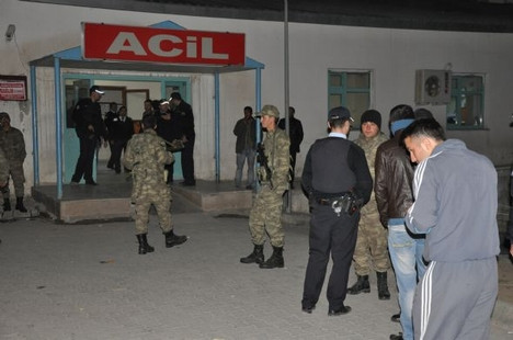 PKKdan 2 saldırı: 28 asker yaralı