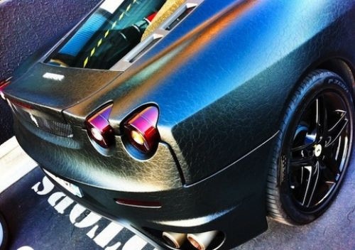Komple deri Ferrari