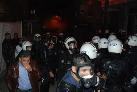 Bursada yine gergin gece