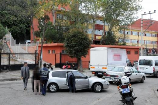 Zonguldakta okulların etrafında beklemek yasaklandı