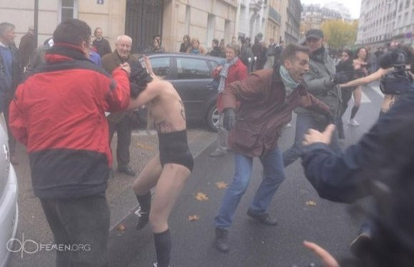 FEMEN kızları Fransada dayak yedi