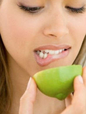 Diş sağlığı hakkında doğru bildiğimiz 30 yanlış