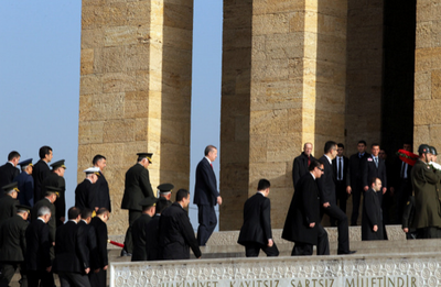 YAŞ öncesi Anıtkabir zitareti