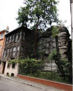 İstanbulu koruyan 14 güç