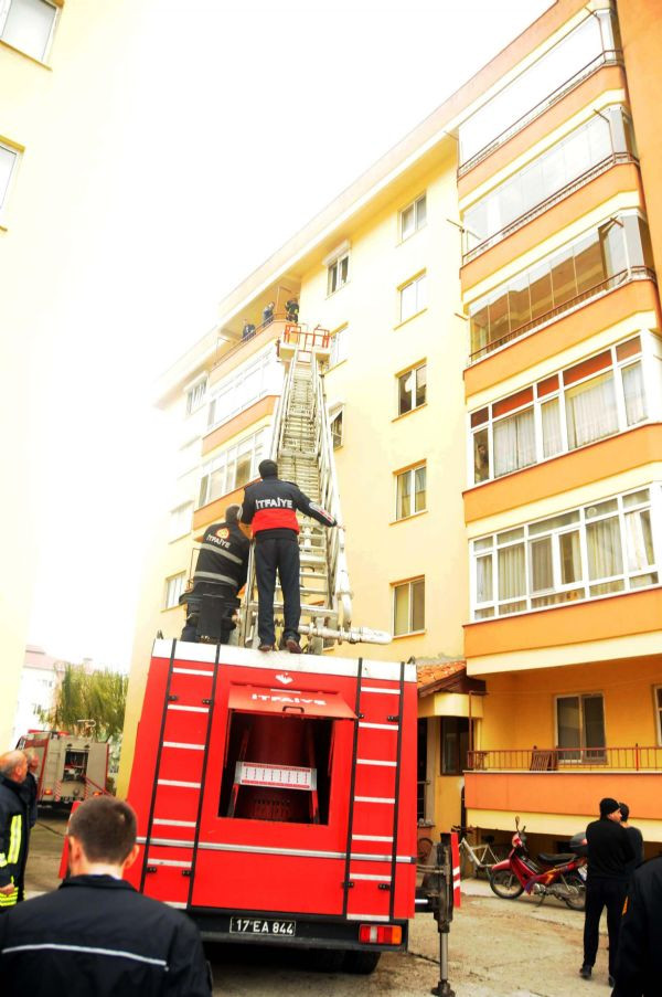 Yangında can pazarı