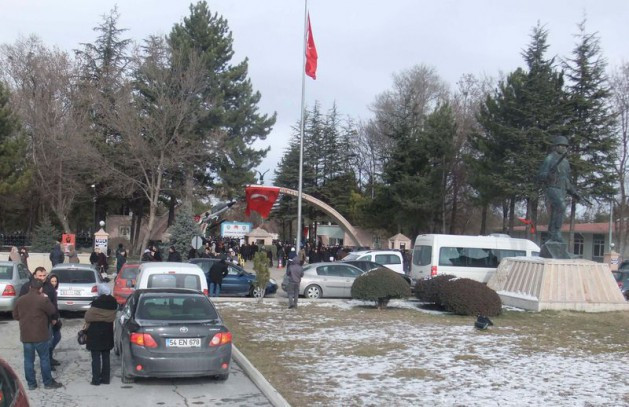 Büyük şok! Tugay karantinaya alındı!