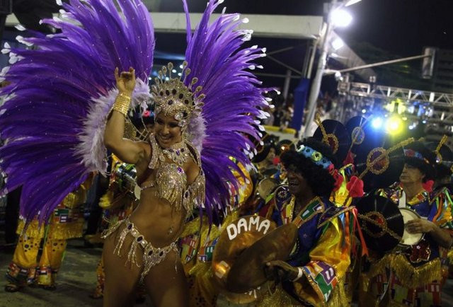 Rioda karnaval havası