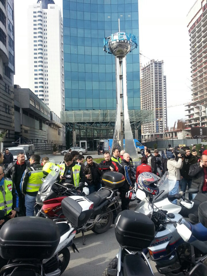 İstanbulda büyük protesto !