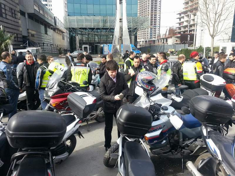 İstanbulda büyük protesto !