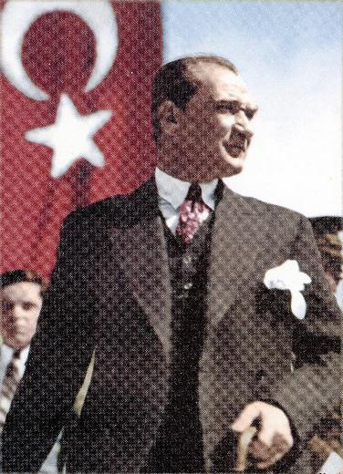 Atatürkün kendi ağzından hayat hikayesi