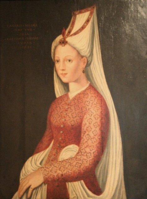 Mihrimah Sultan Camiinde gizlenen büyük sır!