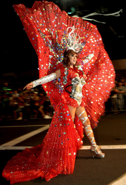 En renkli festival