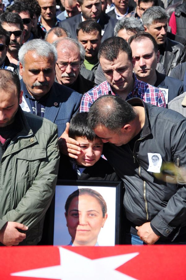 Ünlü şarkıcının acı günü