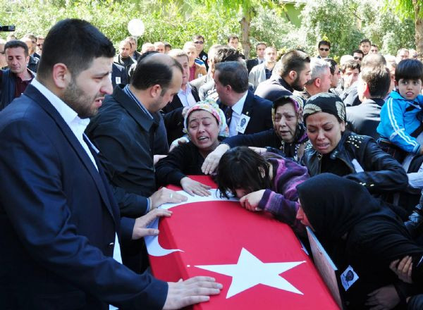 Ünlü şarkıcının acı günü