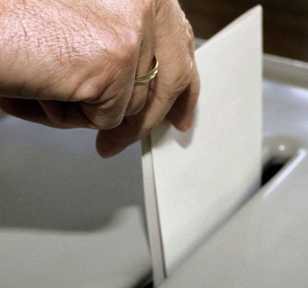 AK Partiyi şoke eden anket
