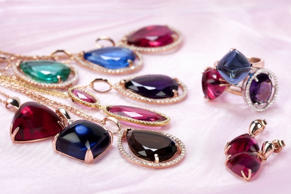 Sezgin Jewels’tan çok özel bir koleksiyon