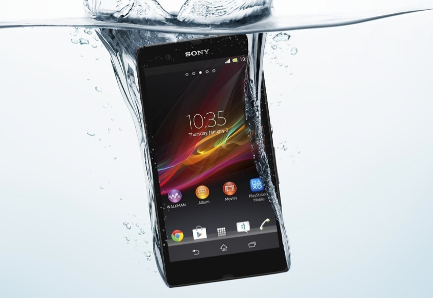 Sonynin yeni telefonu asla su geçirmiyor