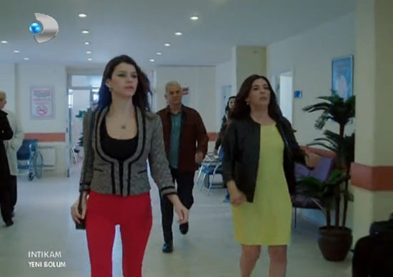 Beren Saate tayt tepkisi