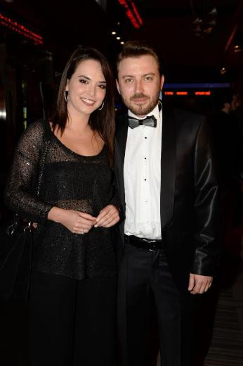 Heyecandan ayağına bastım