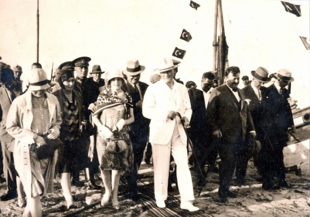 Atatürk arşivinden tarihi kareler