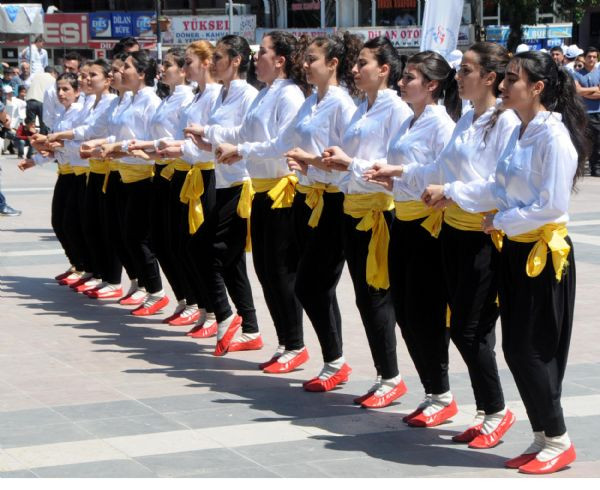 Yurtta 19 Mayıs coşkusu