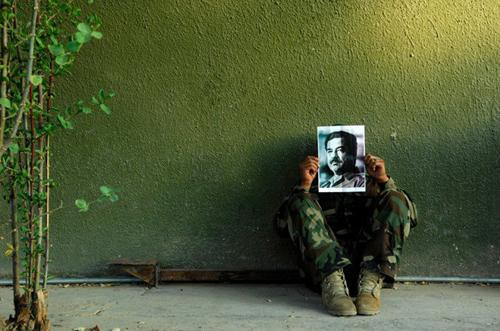 Saddam Burada sergisi