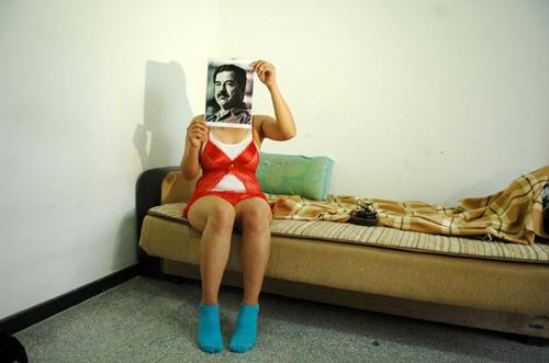 Saddam Burada sergisi