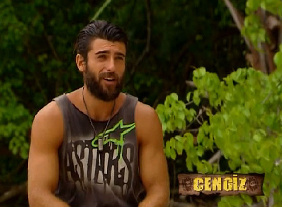 Survivorda Cengiz ölümden döndü