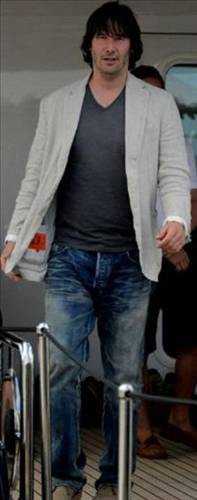 Keanu Reeves yıllara yenildi