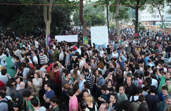 Gezi Parkında nöbet devam ediyor