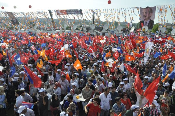 Kazlıçeşmede miting trafiği!