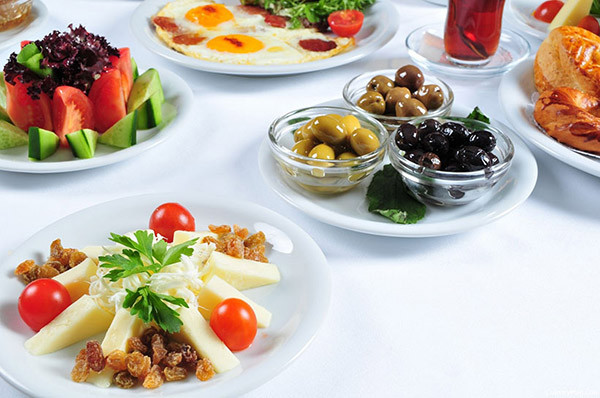 Yaz aylarında sağlıklı beslenme önerileri