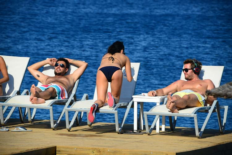 Tuğba Ekinci sezonu hızlı açtı