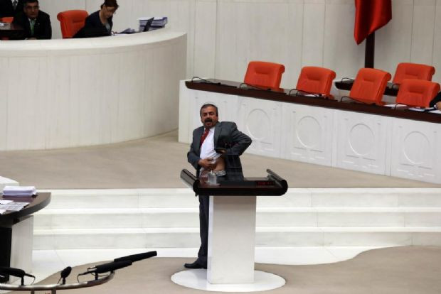 Ne bombası mı? Bak göstereyim