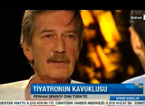 Canlı yayında gözyaşları