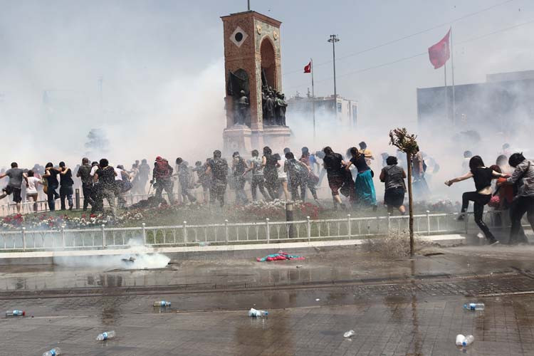 Gezi olayları sonrası liderlerin puanları