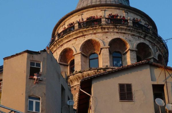 İntihardan ünlü oyuncu vazgeçirdi