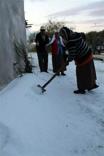 Ardahan, Ağustos ayında beyaza büründü