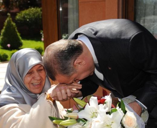 Erdoğan Belgeseli Ustanın Hikayesi