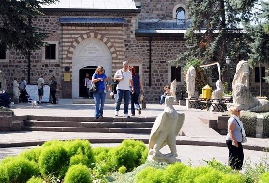 2 bin eser depodan çıkarılıp sergilenecek