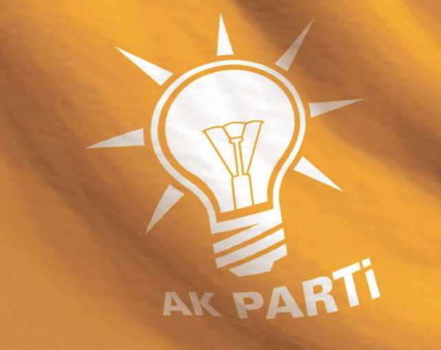 Ak Parti sordu: Kim başkan olsun?
