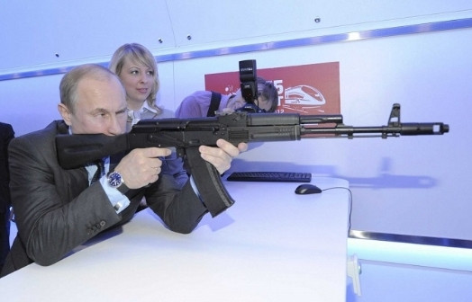 Putinin hiç şakası yok dedirten kareler